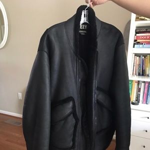YEEZY LEATHER BOMBER
